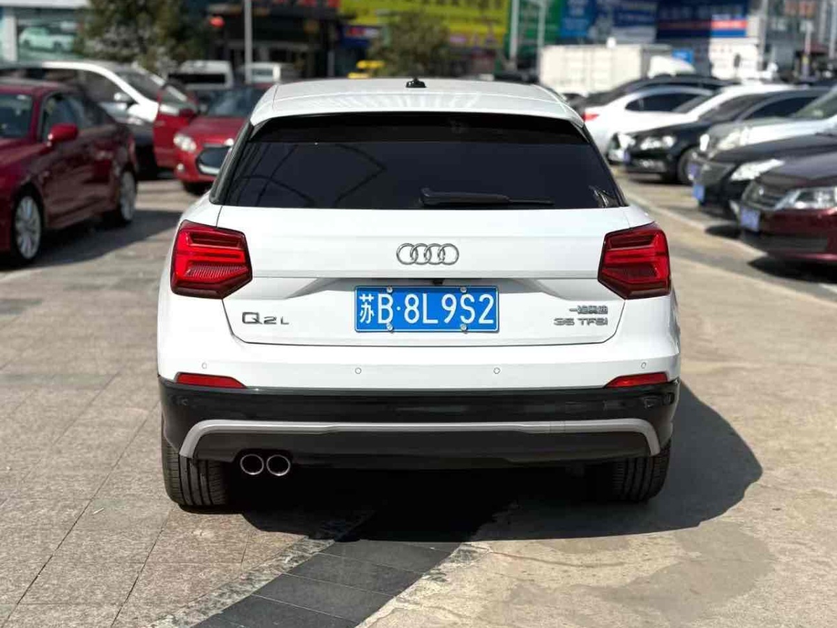 奧迪 奧迪Q2L  2018款 35TFSI 上市專享版圖片