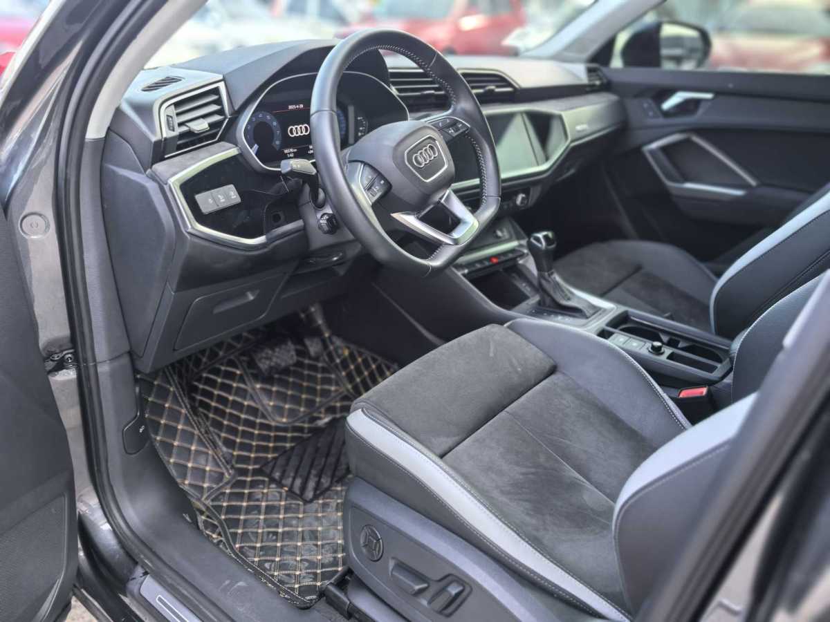 奧迪 奧迪Q3  2024款 35 TFSI 時(shí)尚動(dòng)感型圖片