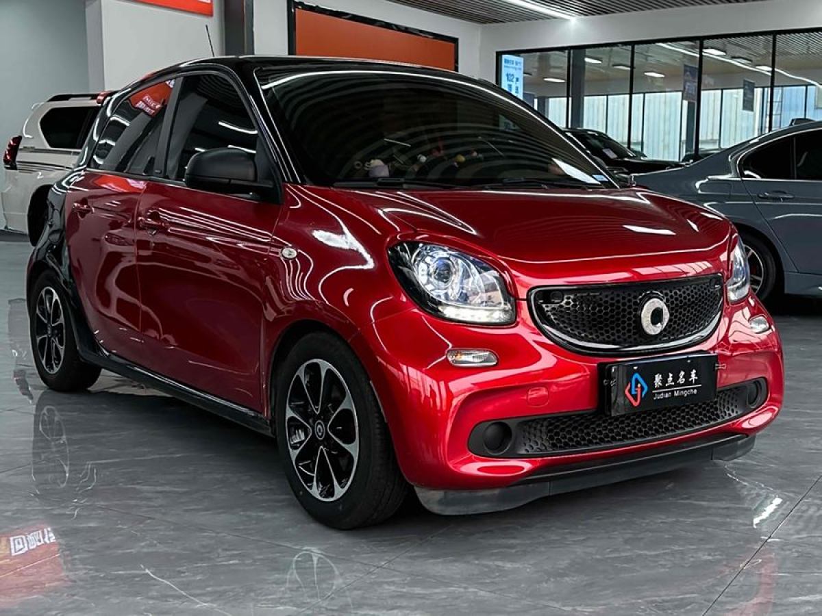 smart forfour  2016款 1.0L 52千瓦激情版圖片