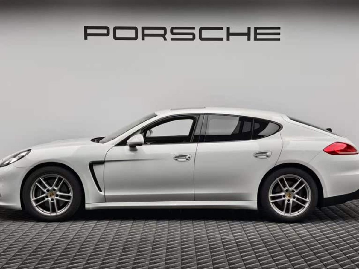 保時(shí)捷 Panamera  2016款 Panamera Edition 3.0T圖片