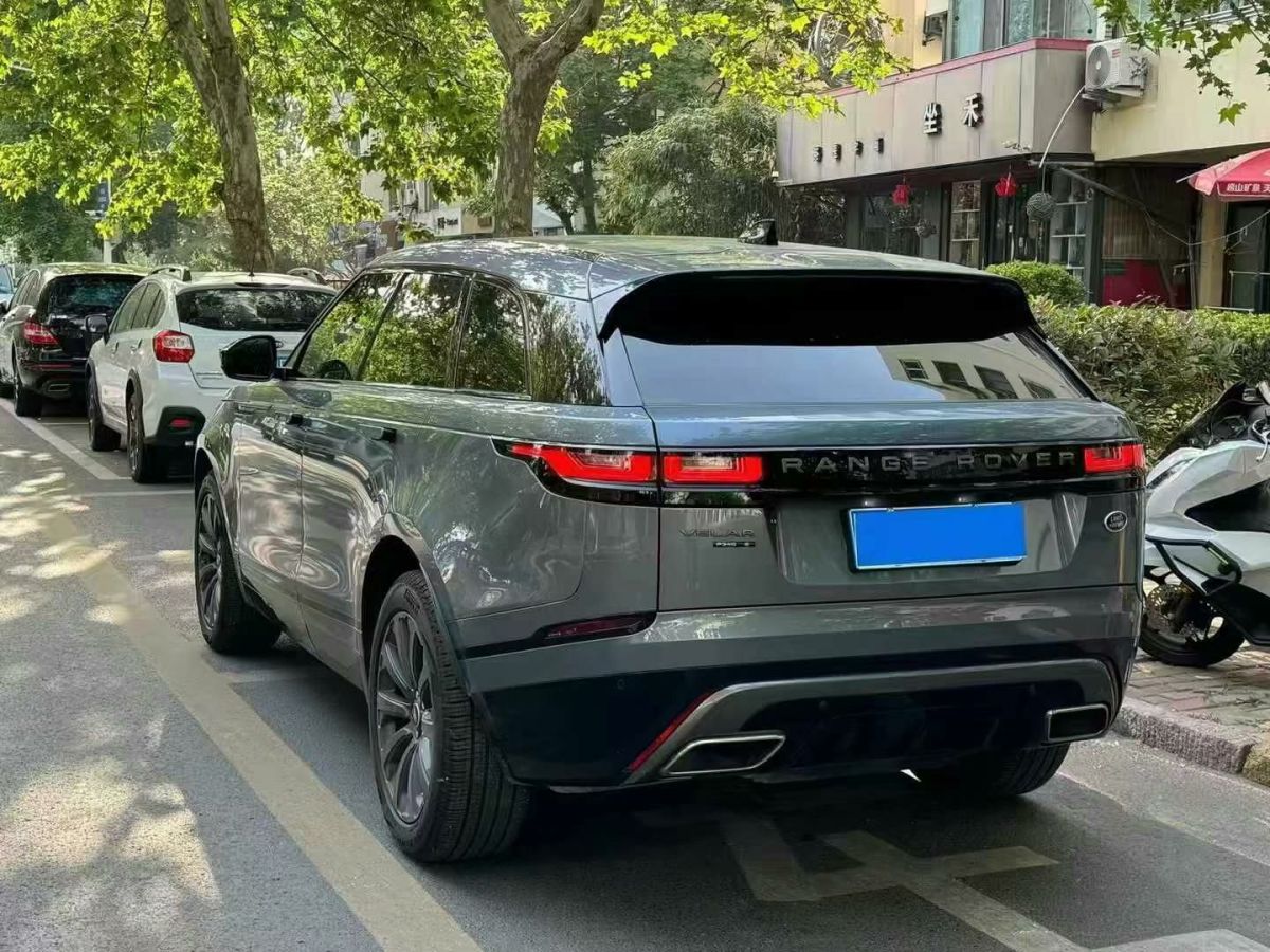路虎 發(fā)現(xiàn)  2020款 2.0T SE圖片