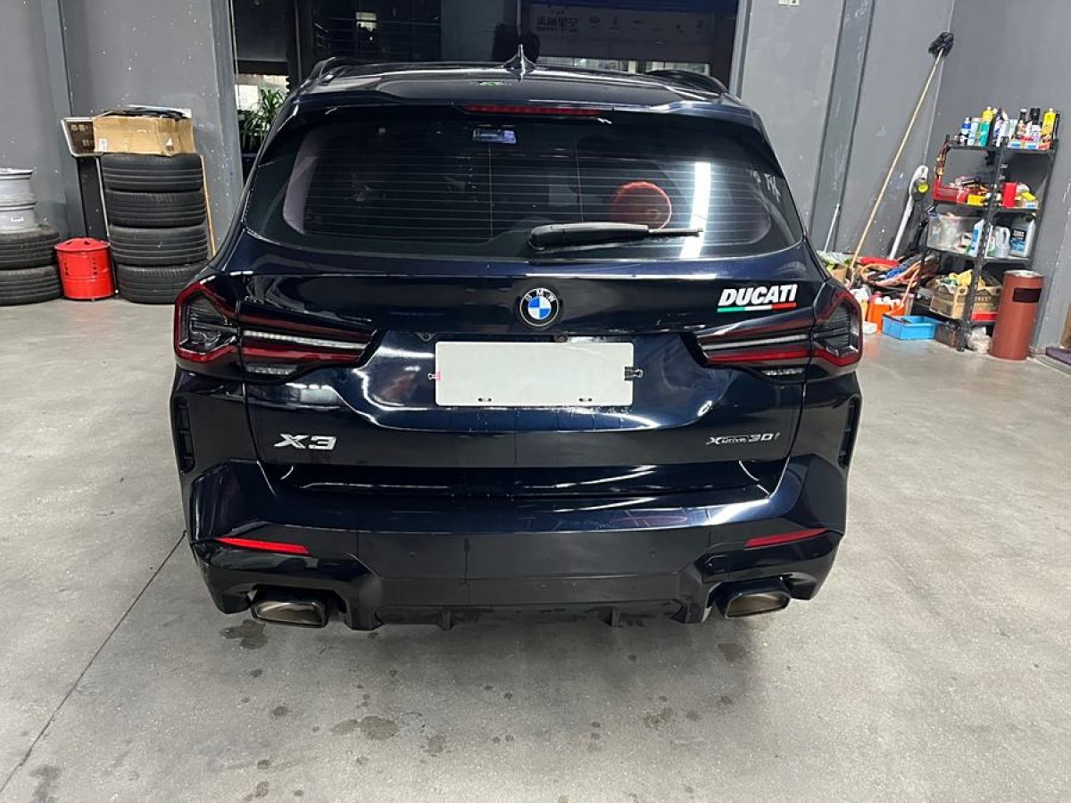 寶馬 寶馬X3  2022款 xDrive30i 領(lǐng)先型 M曜夜套裝圖片