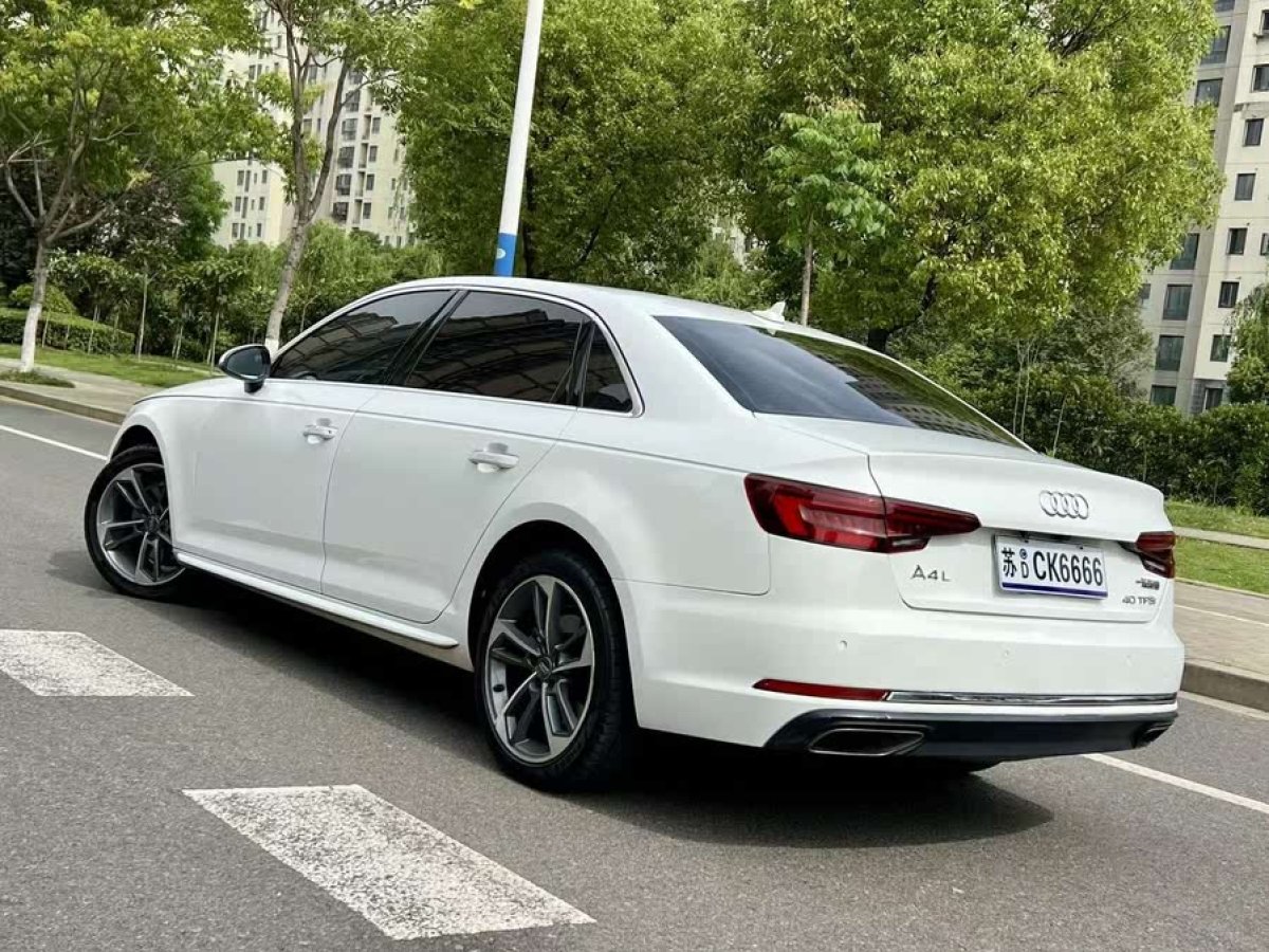 奧迪 奧迪A4L  2019款 40 TFSI 進(jìn)取型 國VI圖片