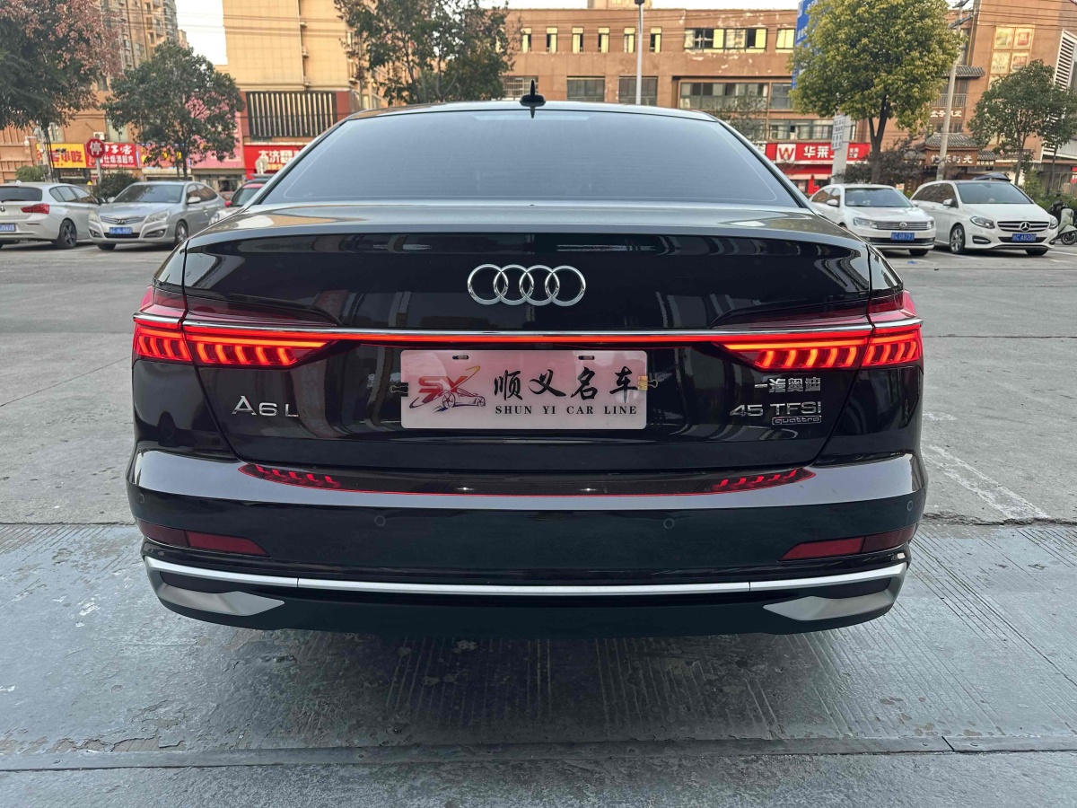 奧迪 奧迪A6L  2023款 改款 45 TFSI quattro 臻選動感型圖片