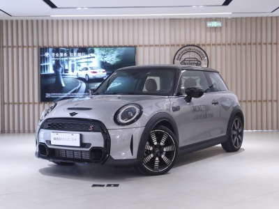 2023年11月 MINI MINI 改款 2.0T COOPER S 藝術家圖片