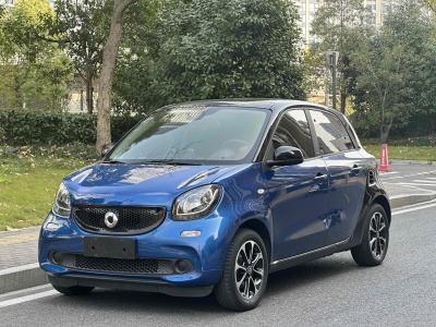 2017年7月 smart forfour 1.0L 52千瓦激情版圖片