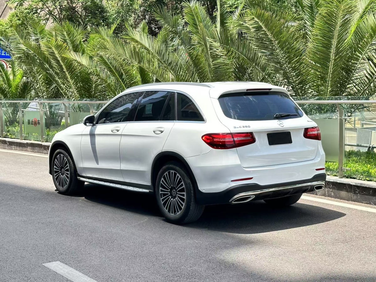 奔馳 奔馳GLC  2018款 改款 GLC 260 4MATIC 動感型圖片