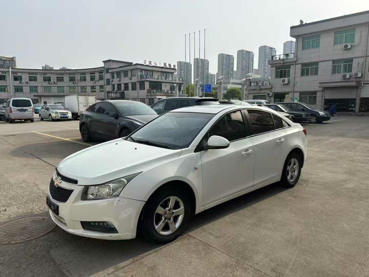 雪佛蘭 科魯茲  2014款 1.6L SL百萬紀(jì)念版 AT圖片