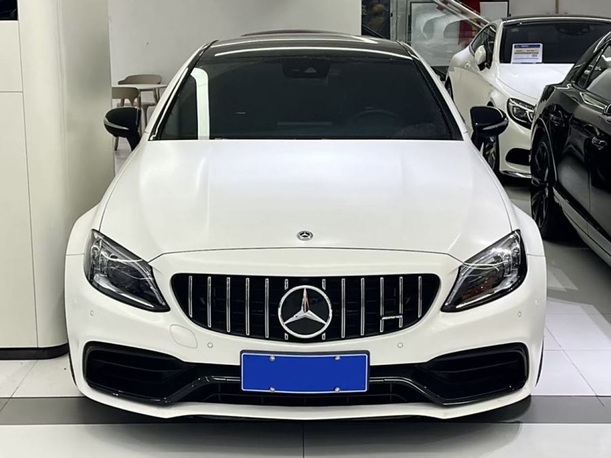 奔馳 奔馳C級(jí)AMG  2019款 AMG C 63 轎跑車圖片