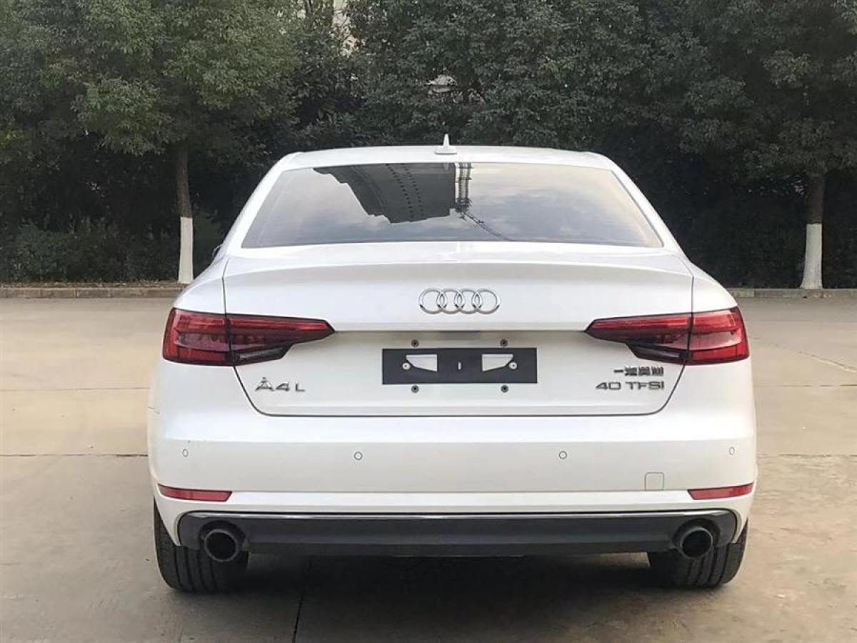 奧迪 奧迪A4L  2017款 40 TFSI 進(jìn)取型圖片