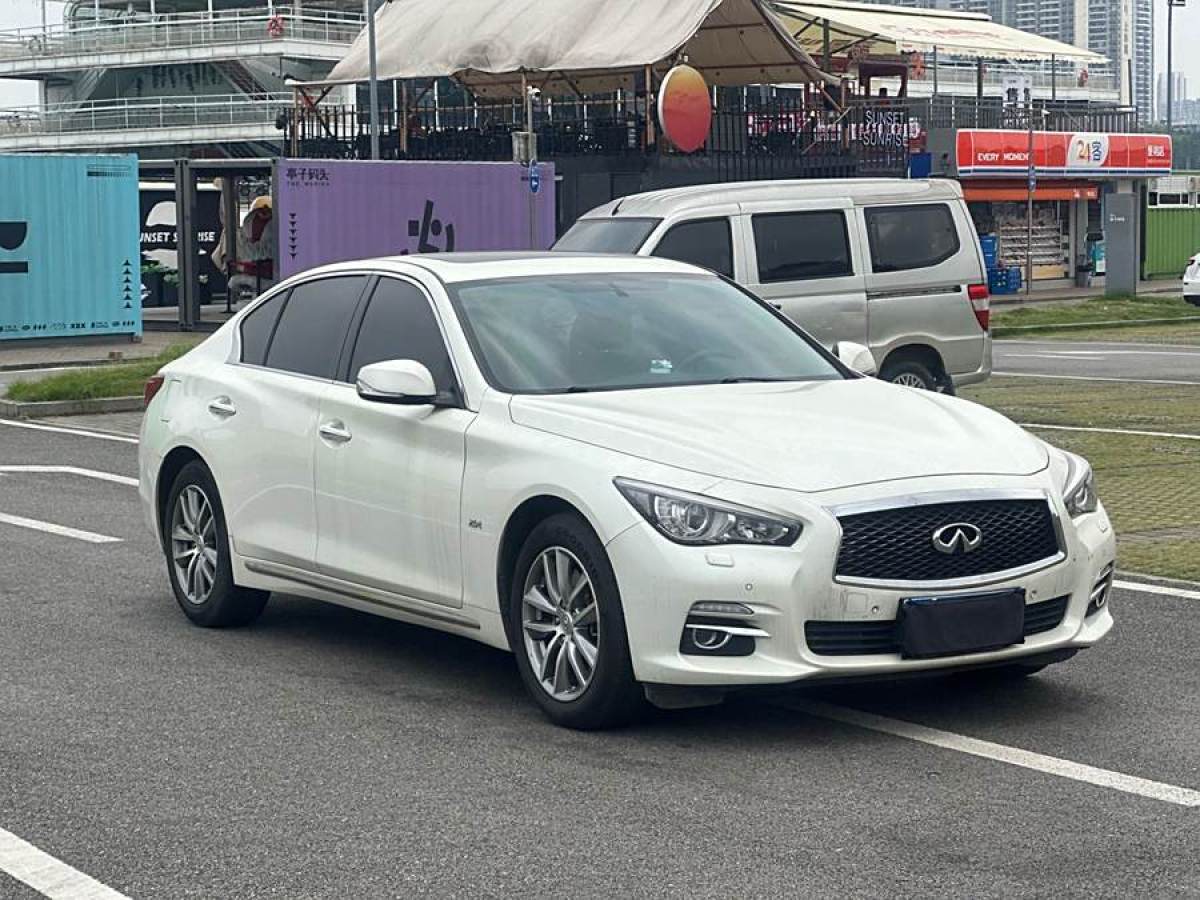 英菲尼迪 Q50L  2015款 2.0T 悅享版圖片