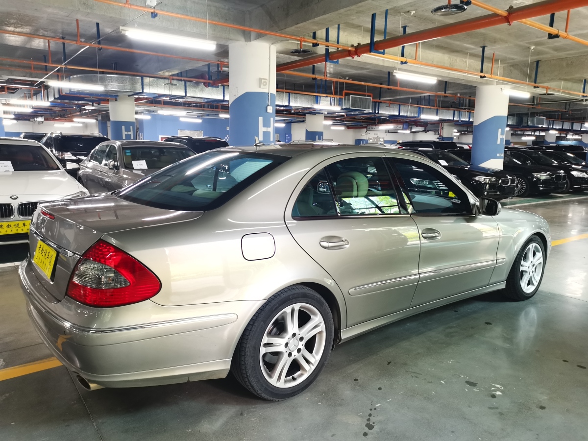 奔馳 奔馳E級(jí)  2007款 E 230 優(yōu)雅型圖片