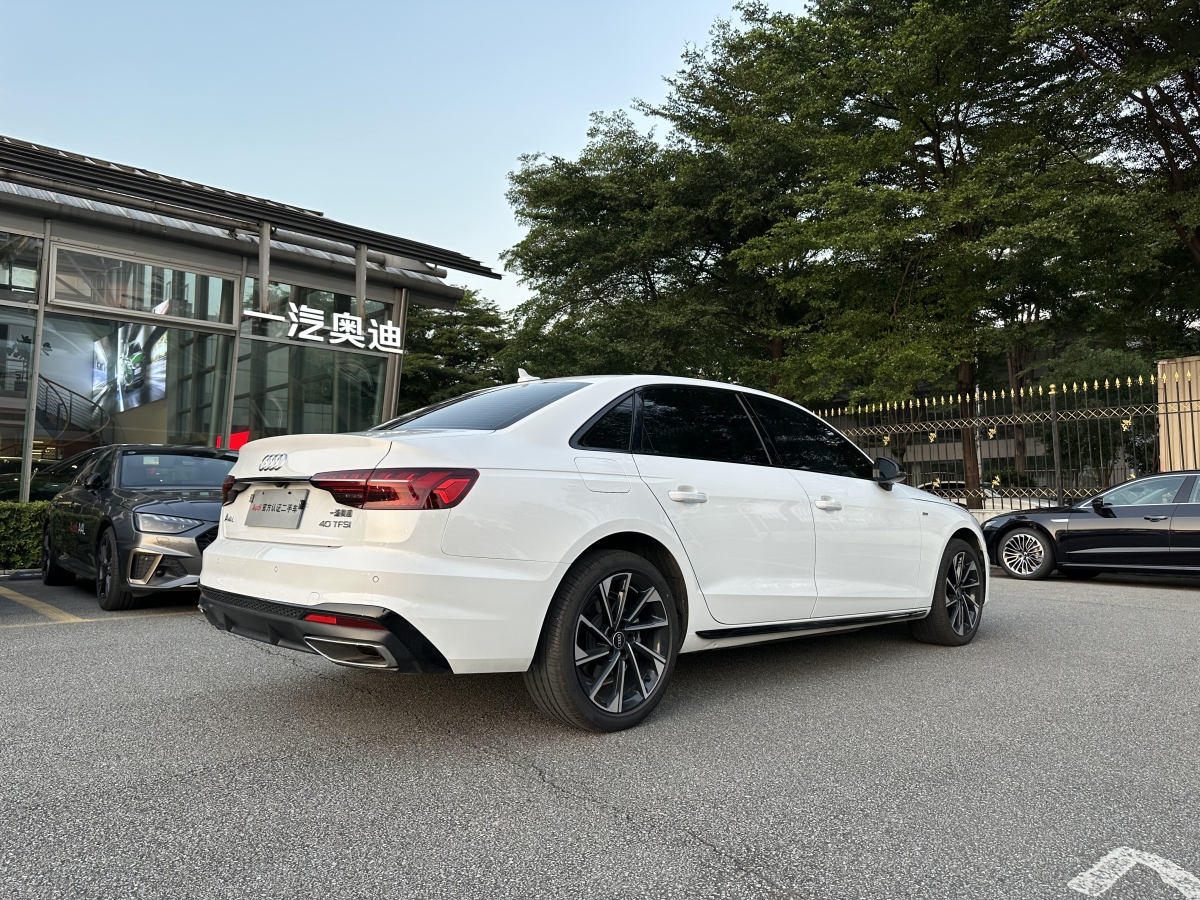 2023年9月奧迪 奧迪A4L  2023款 40 TFSI 豪華動感型