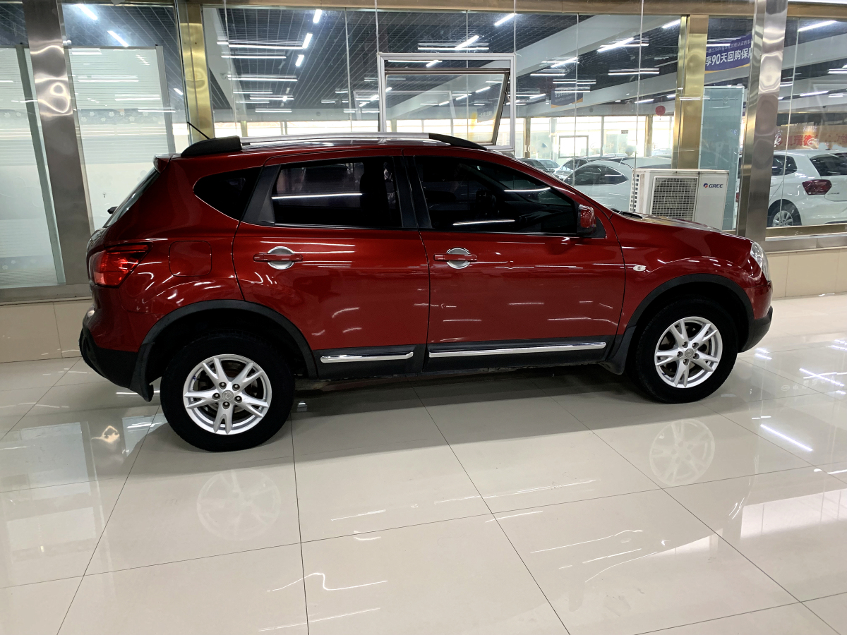 日產(chǎn) 逍客  2012款 2.0XL 火 CVT 2WD圖片