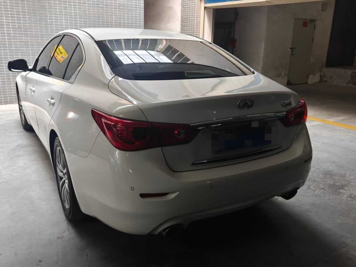 英菲尼迪 Q50L  2015款 2.0T 悅享版圖片