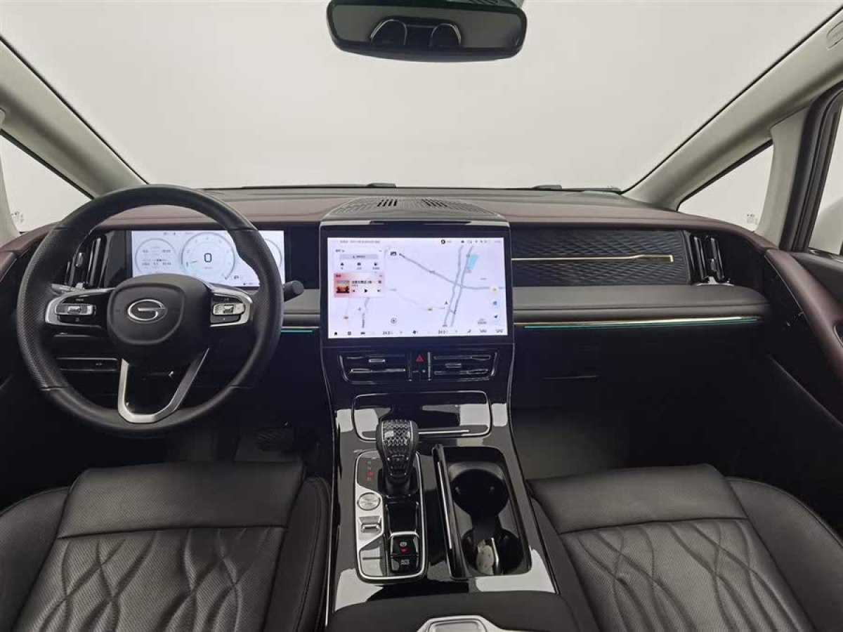 廣汽傳祺 M8  2024款 宗師系列 400T 至尊版圖片
