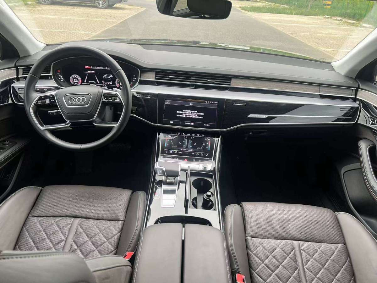 奧迪 奧迪A8  2023款 A8L 55 TFSI quattro 旗艦型圖片