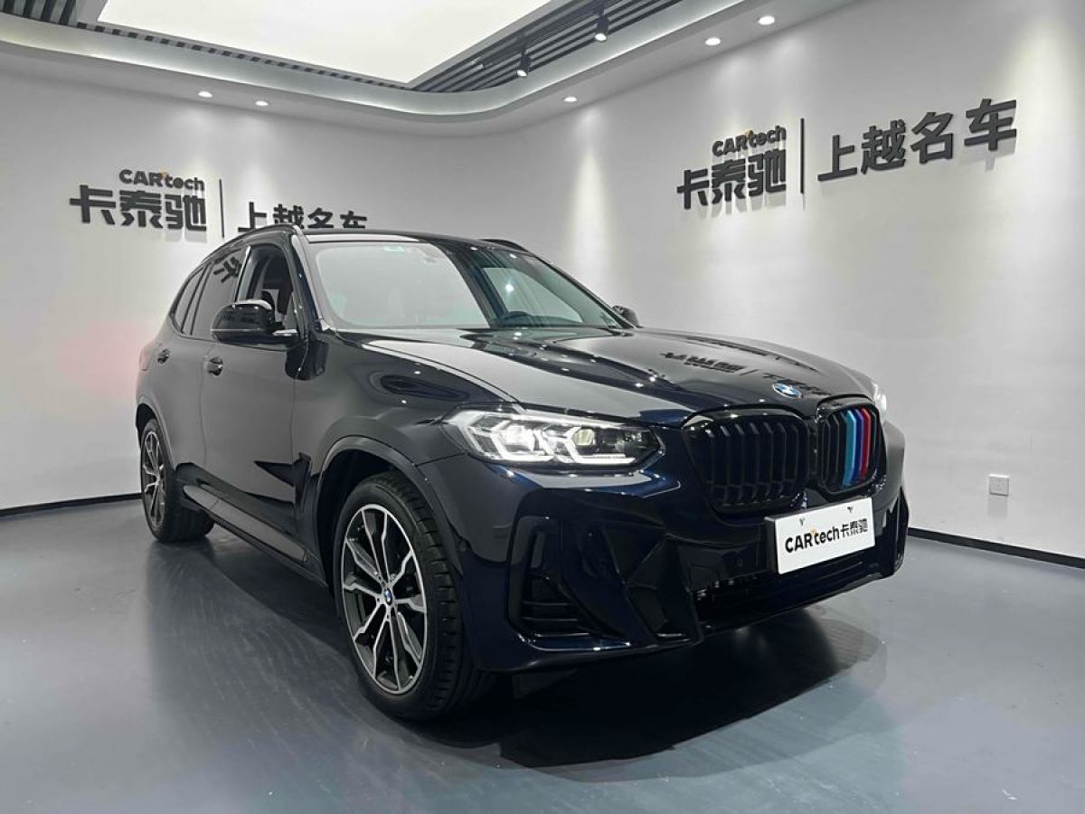 寶馬 寶馬X3  2023款 xDrive30i 領(lǐng)先型 M曜夜套裝圖片