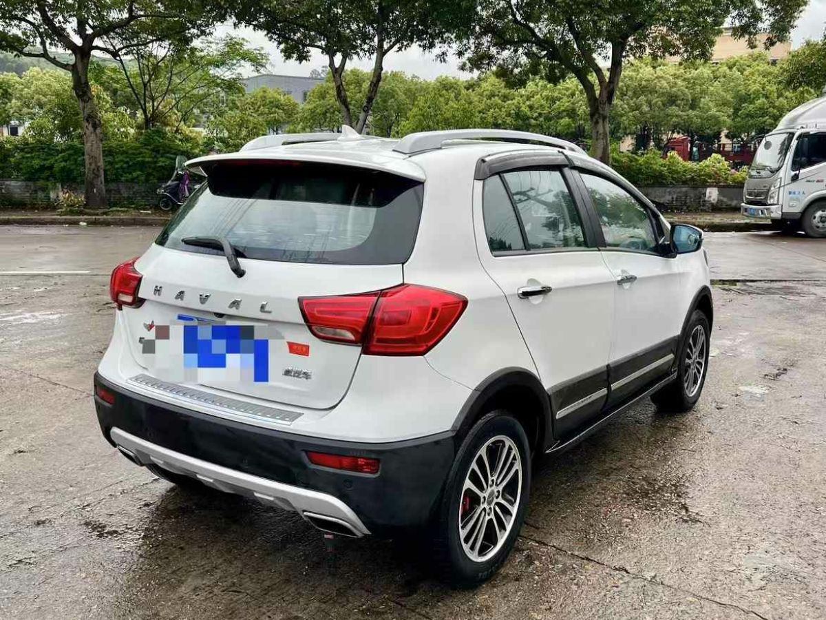 哈弗 H1  2015款 藍(lán)標(biāo)H1 1.5L 尊貴型圖片