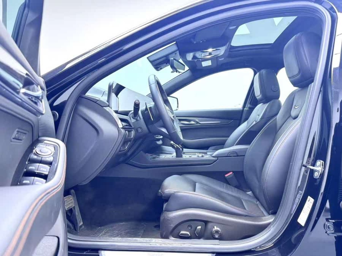 凱迪拉克 CT5  2024款 28T 鉑金型圖片