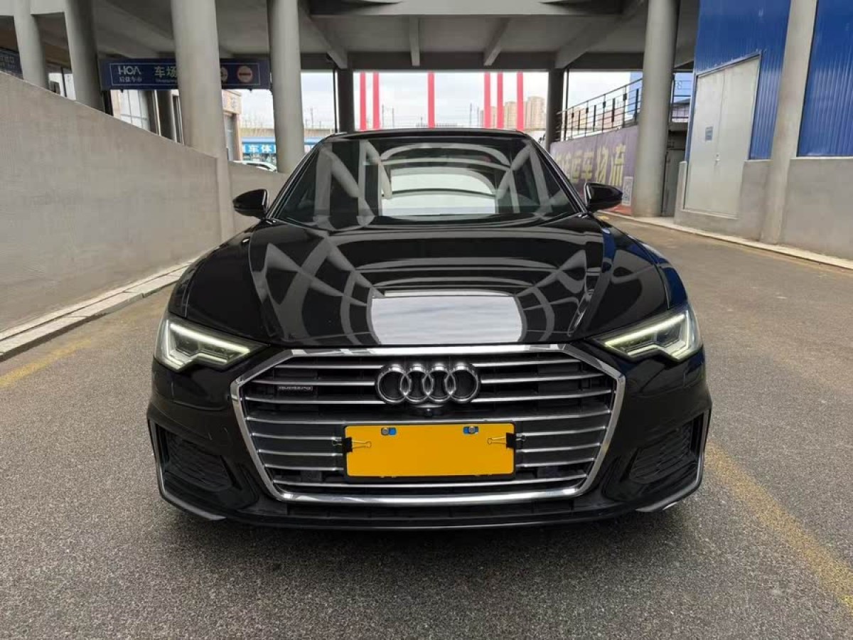 奧迪 奧迪A6L  2019款 45 TFSI quattro 臻選動(dòng)感型圖片