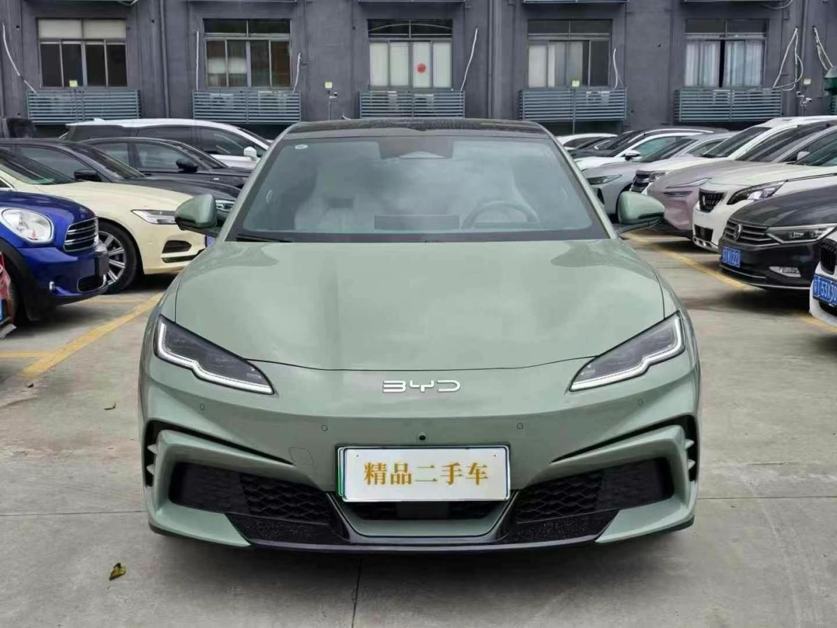 上汽大通 上汽大通MAXUS MIFA 9  2024款 長(zhǎng)續(xù)航 福捷版(單側(cè)福捷座椅)圖片