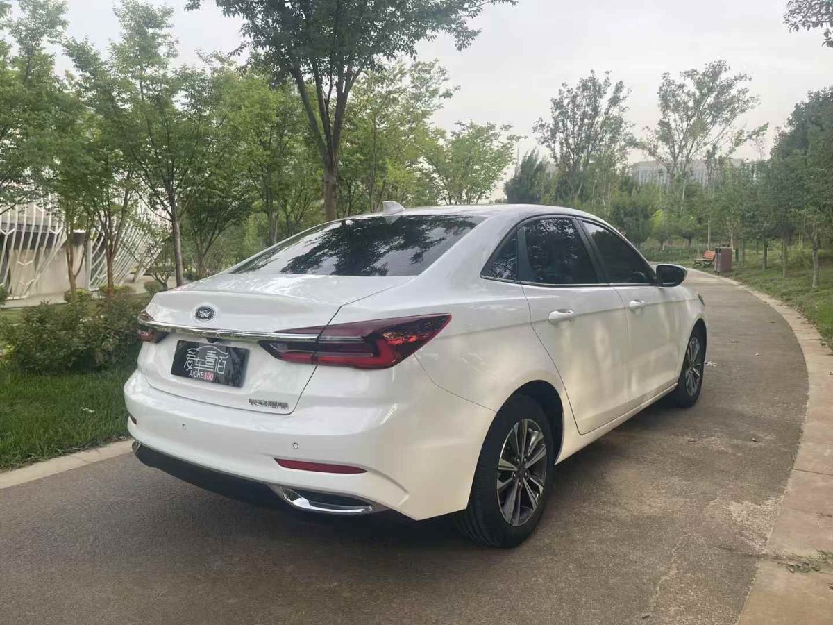 福特 領睿  2022款 EcoBoost 170 尊領型圖片