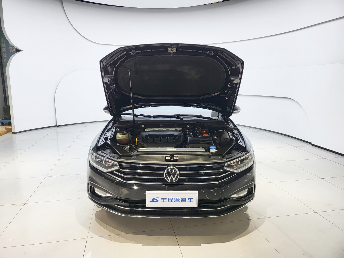 大眾 邁騰  2021款 330TSI DSG 30周年紀(jì)念版圖片