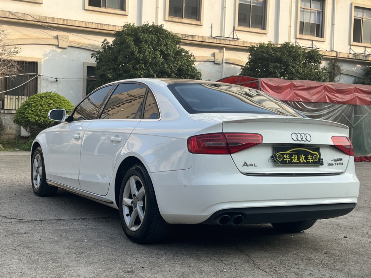 奥迪 奥迪A4L  2015款 35 TFSI 自动标准型图片