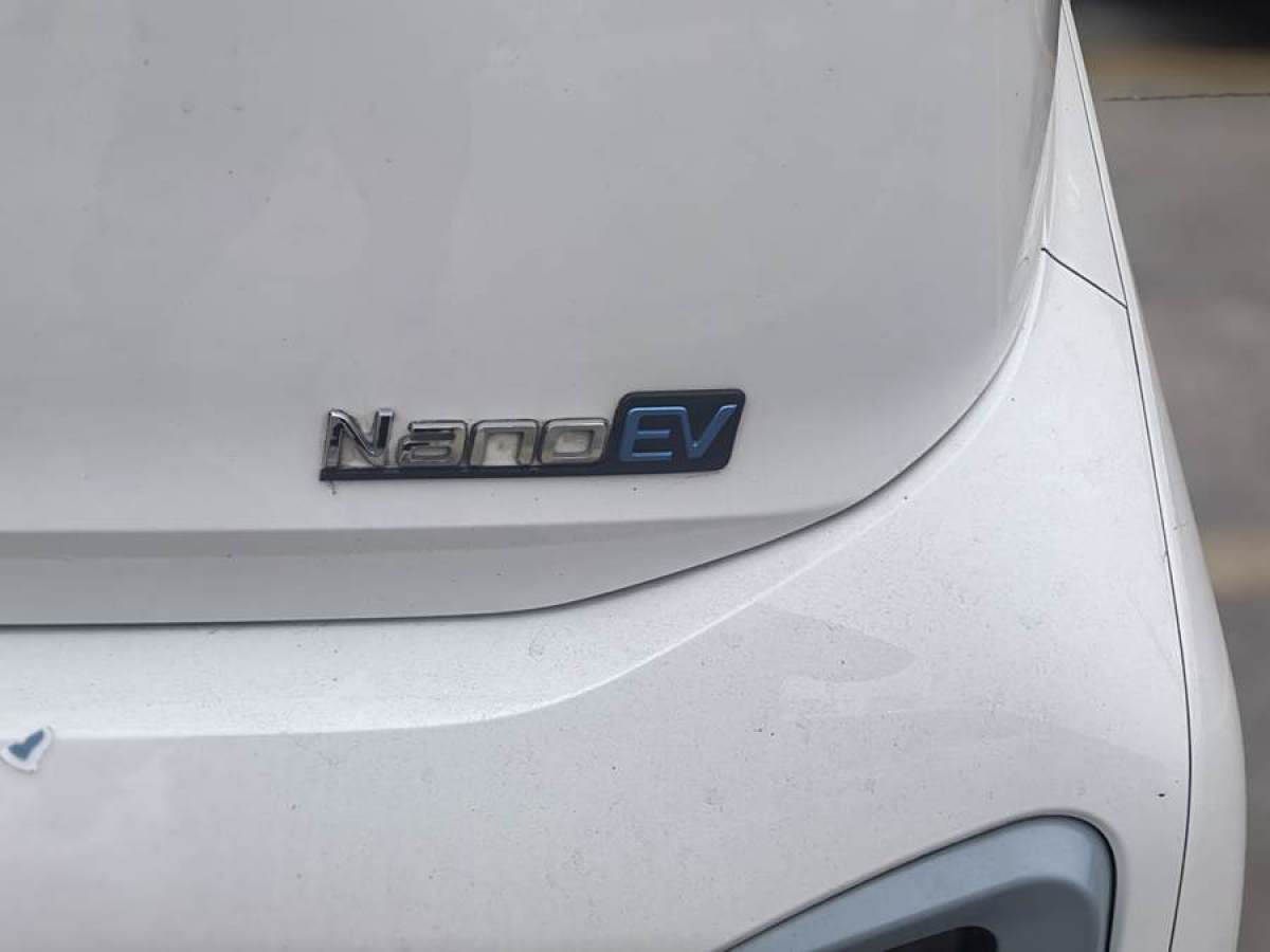 五菱 五菱NanoEV  2022款 樂享款圖片