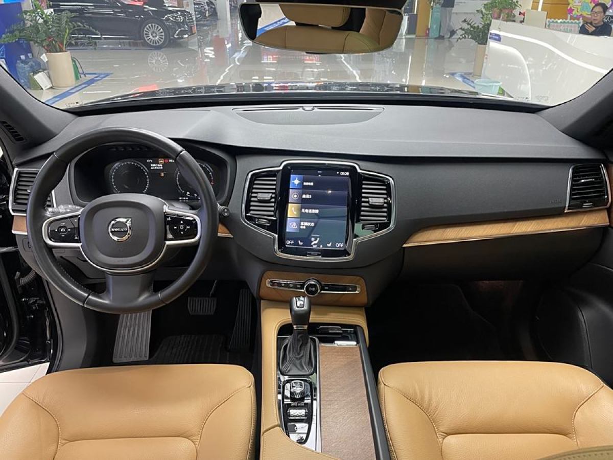 沃爾沃 XC90  2019款  T6 智逸版 7座 國VI圖片