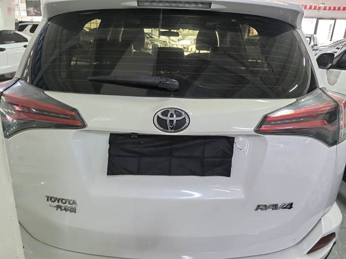 豐田 RAV4榮放  2019款 2.0L CVT兩驅(qū)先鋒版 國(guó)V圖片