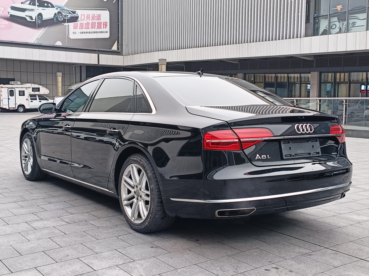 奧迪 奧迪A8  2017款 A8L 45 TFSI quattro豪華型圖片