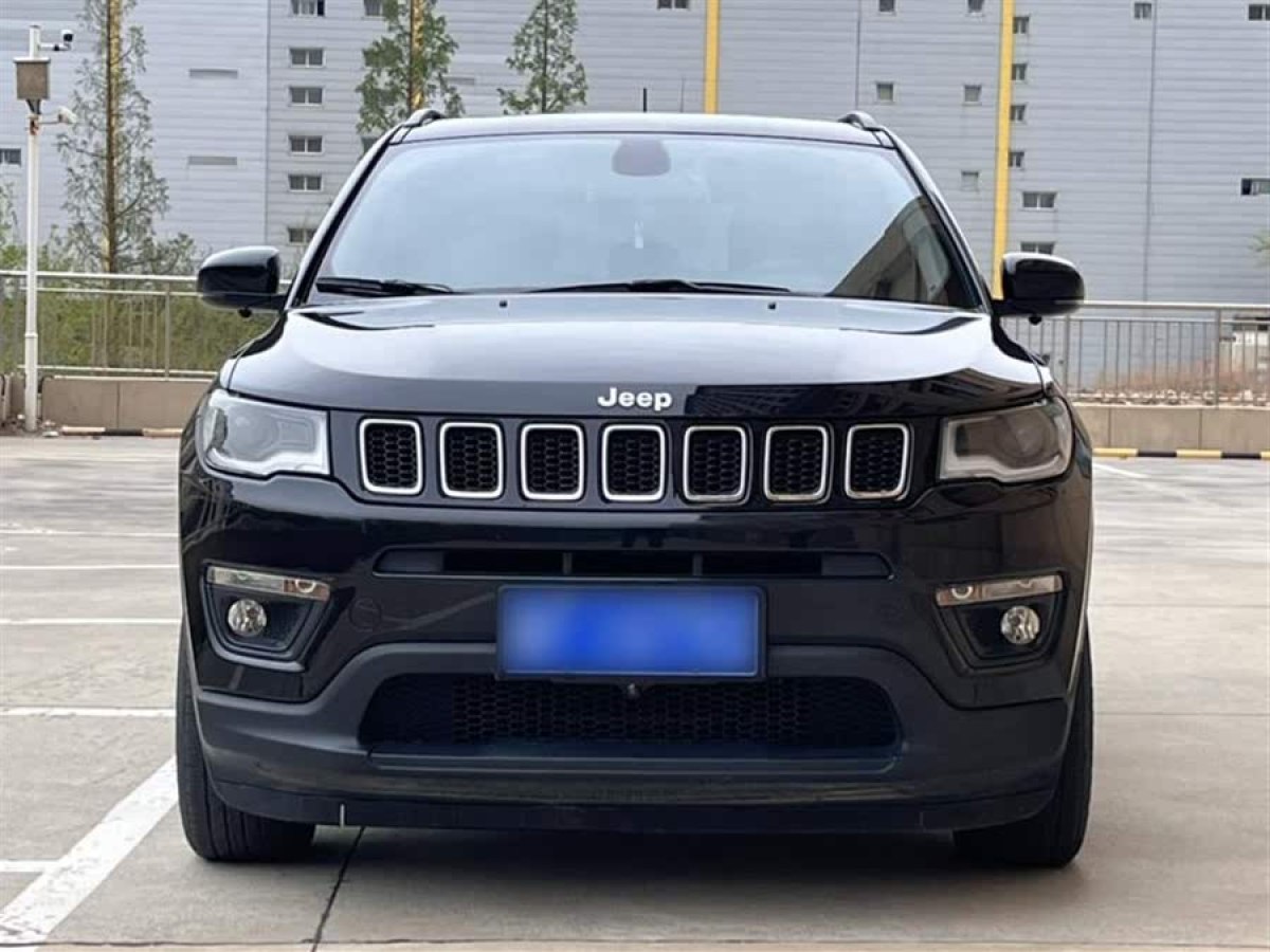 Jeep 指南者  2020款 220T 自動(dòng)精英版圖片