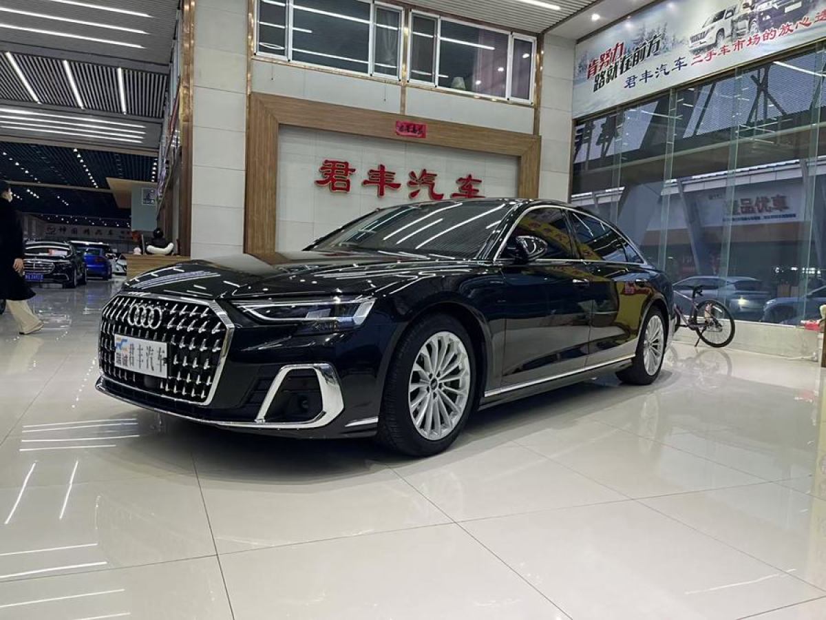 奧迪 奧迪A8  2023款 A8L 45 TFSI quattro 豪華型圖片