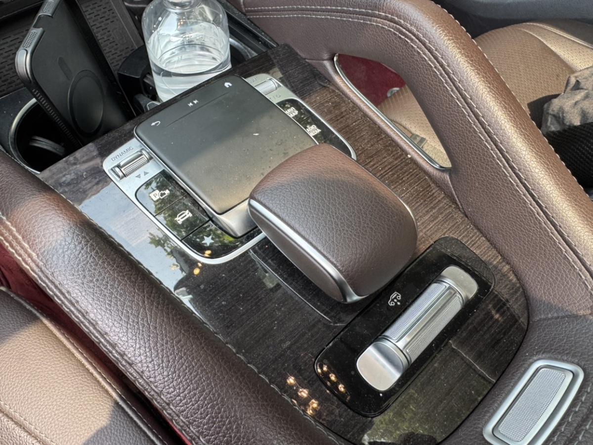奔馳 奔馳GLE  2020款  GLE 350 4MATIC 時尚型圖片