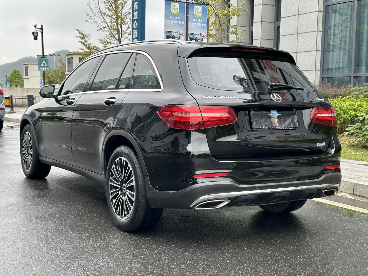 2019年8月奔馳 奔馳GLC  2019款 GLC 260 L 4MATIC 動(dòng)感型