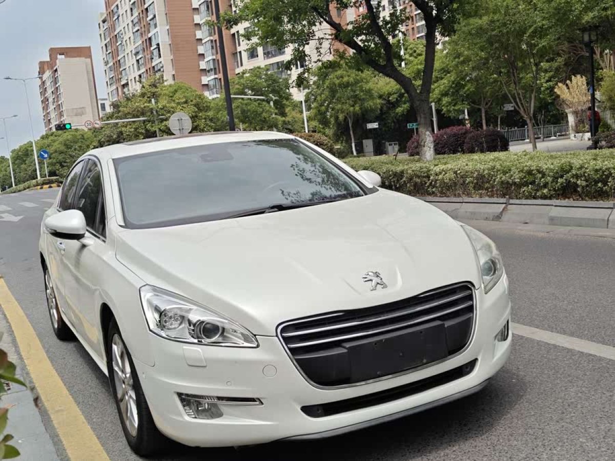 標(biāo)致 508  2013款 2.3L 羅蘭?加洛斯版圖片