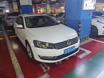 2011年10月 大眾 帕薩特 1.8TSI DSG御尊導(dǎo)航版圖片