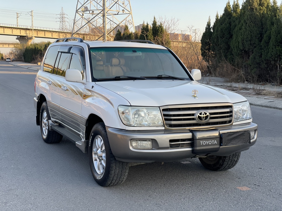 豐田 蘭德酷路澤  2005款 4.7L 自動VX-R豪華DVD版圖片