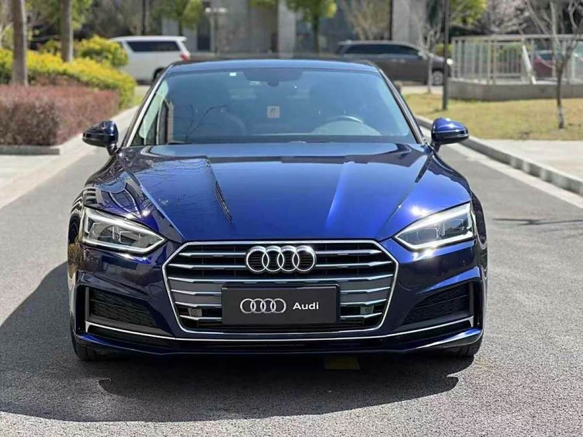 2019年6月奧迪 奧迪A5  2019款 Sportback 40 TFSI 時(shí)尚型