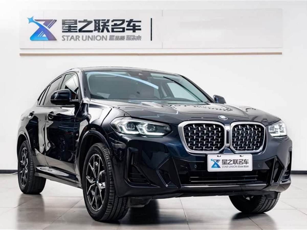 寶馬 寶馬X4  2022款 xDrive 25i M運(yùn)動(dòng)套裝圖片