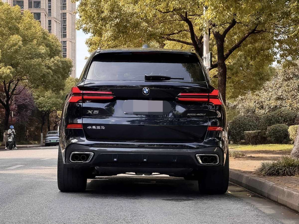 寶馬 寶馬X5  2023款 xDrive 40Li M運動曜夜套裝圖片
