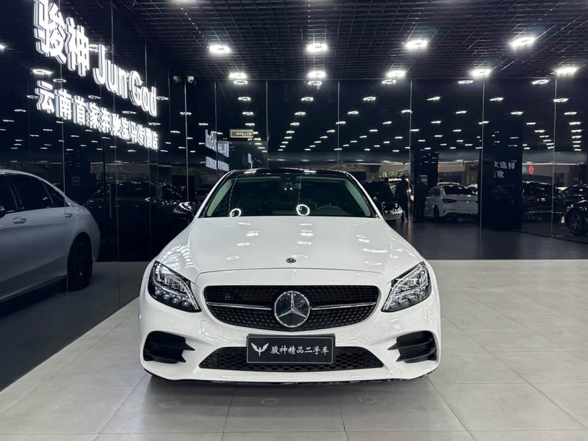 奔馳 奔馳C級(jí)  2021款 C 260 L 運(yùn)動(dòng)星耀臻藏版圖片