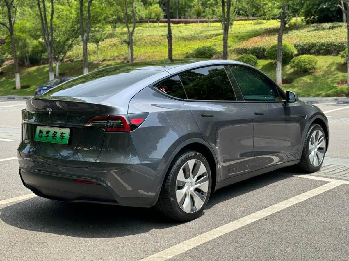特斯拉 Model Y  2022款 改款 后輪驅(qū)動(dòng)版圖片