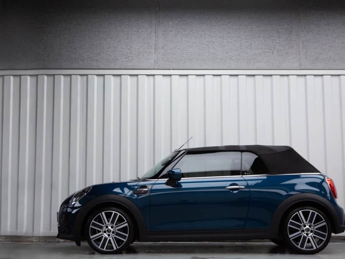 MINI MINI  2022款 改款 2.0T COOPER S CABRIO Sidewalk圖片