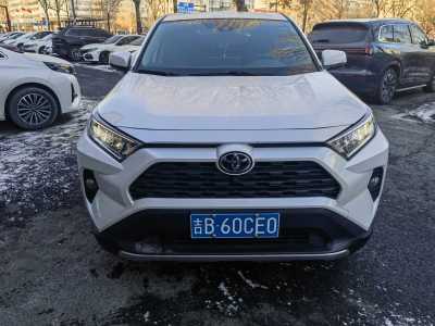 2021年10月 豐田 RAV4 榮放 2.0L CVT兩驅(qū)風(fēng)尚版圖片