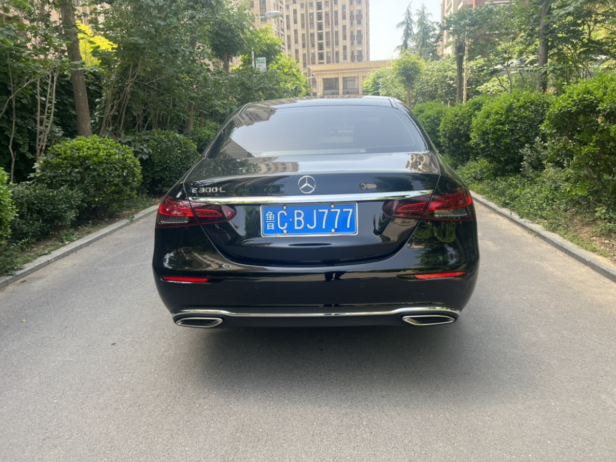 奔馳 奔馳E級  2023款 E 300 L 時(shí)尚型圖片