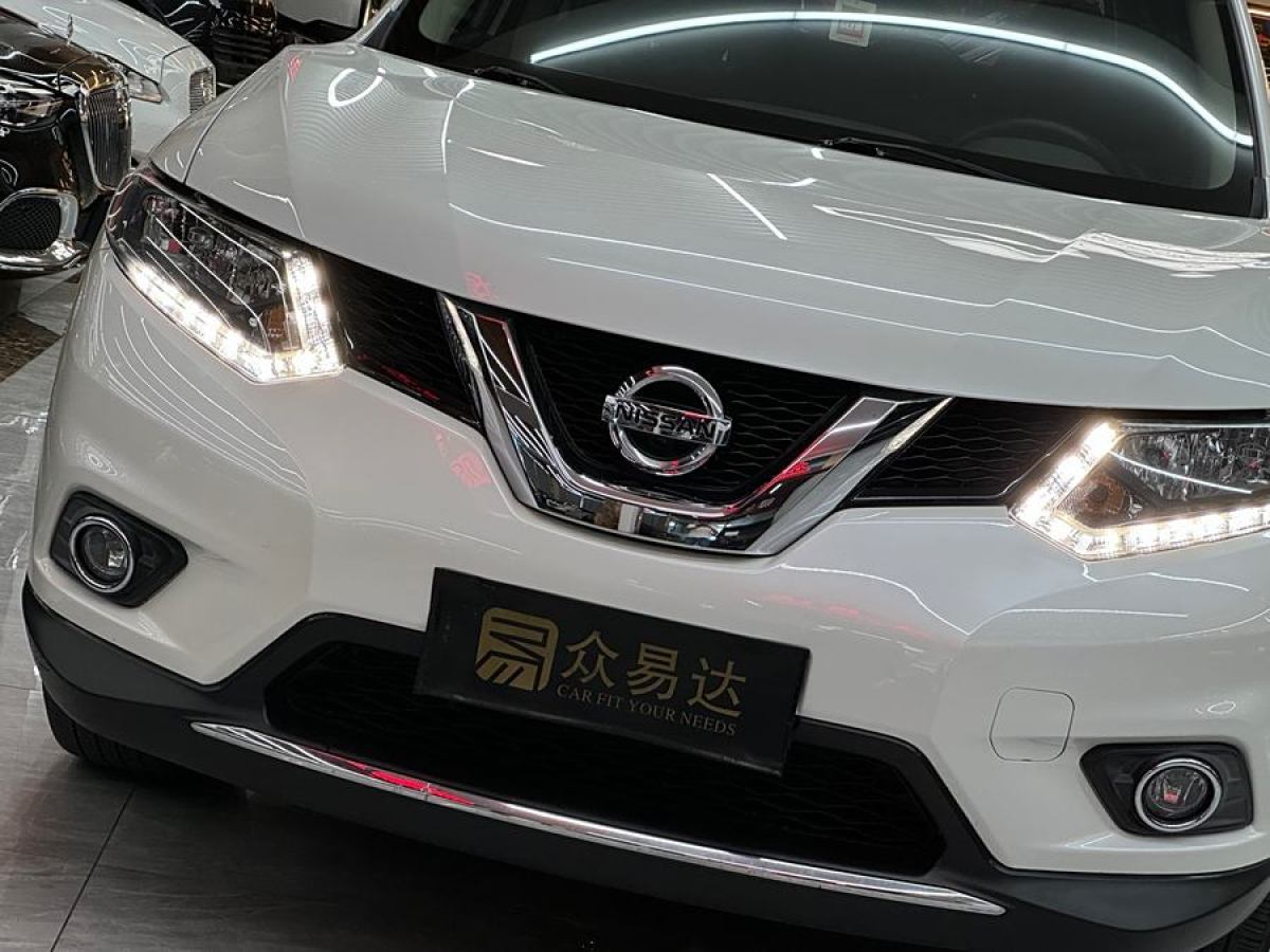 2017年4月日產(chǎn) 奇駿  2014款 2.5L CVT豪華版 4WD