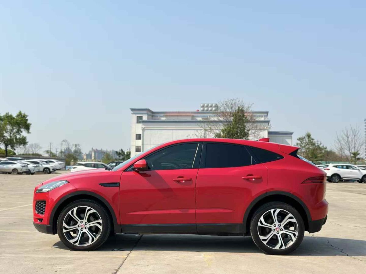 捷豹 XE  2019款 2.0T 300PS 四驅Landmark Edition圖片